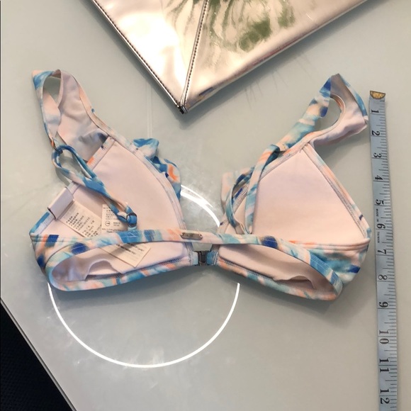 Hollister floral bikini top ruffle straps XS - Picture 2 of 5